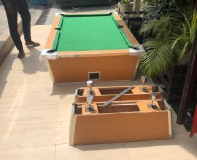 TABLES DE BILLARD