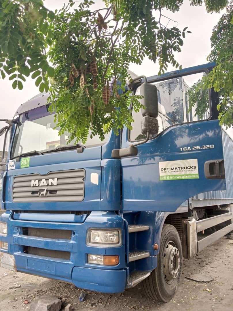 Camion MAN TGA 26.320 