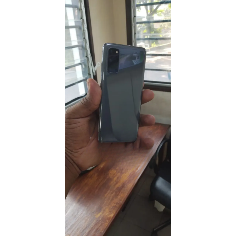 Samsung Galaxy S20 128 GB Bleu