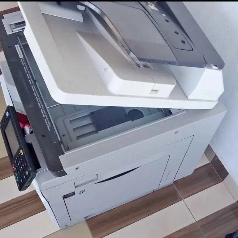 Machine d'impression neuve à vendre.