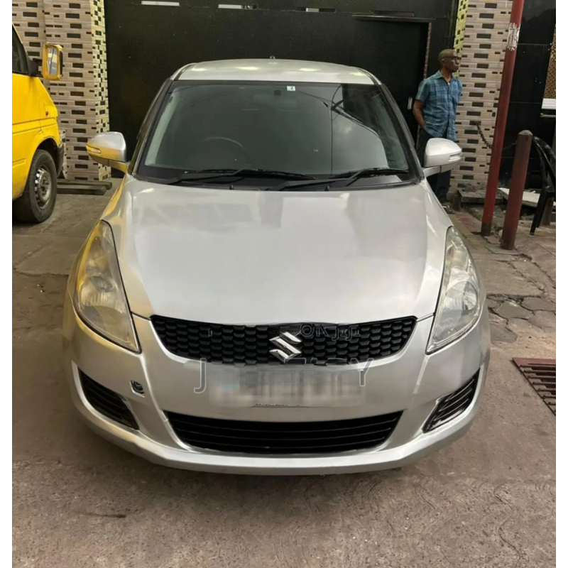 Suzuki Swift 2015 Beige