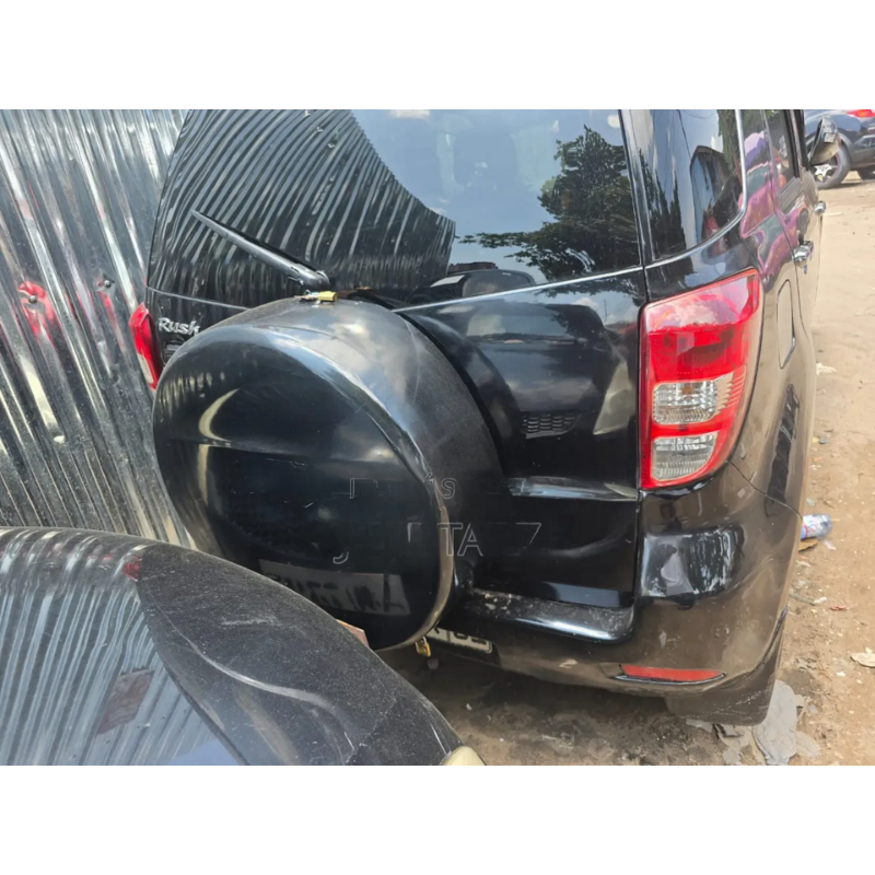 Toyota Rush 2014 Noir Mat