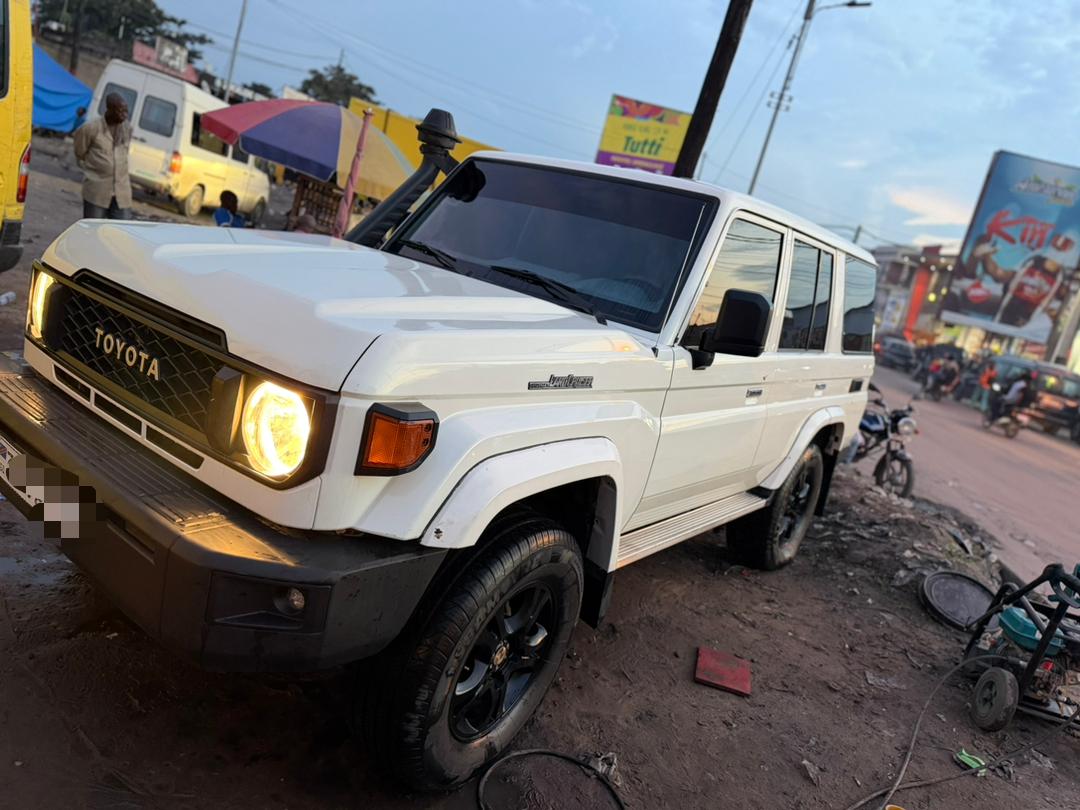 Toyota Land cruiser don du koweit 