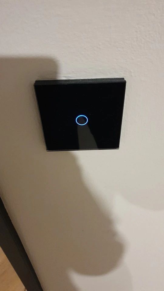 Interrupteur intelligent tactile 