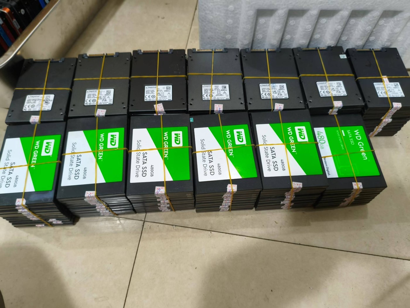 Disques durs et SSD testes - HDD 1-16To, M.2 NVMe, SATA - Gros | AtlasCommTech