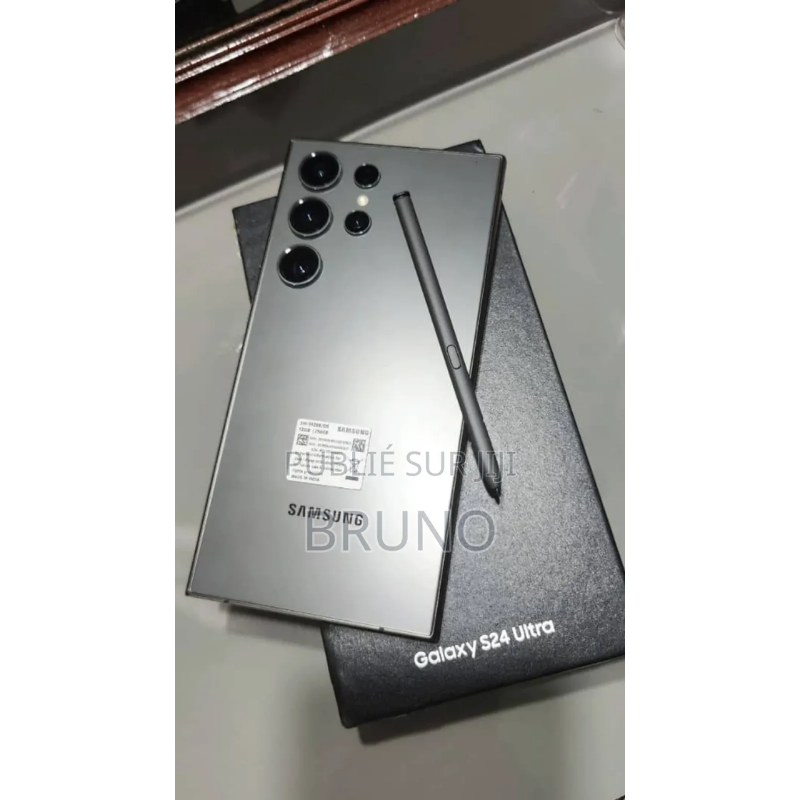 Neuf Samsung Galaxy S24 Ultra 1 TB Noir